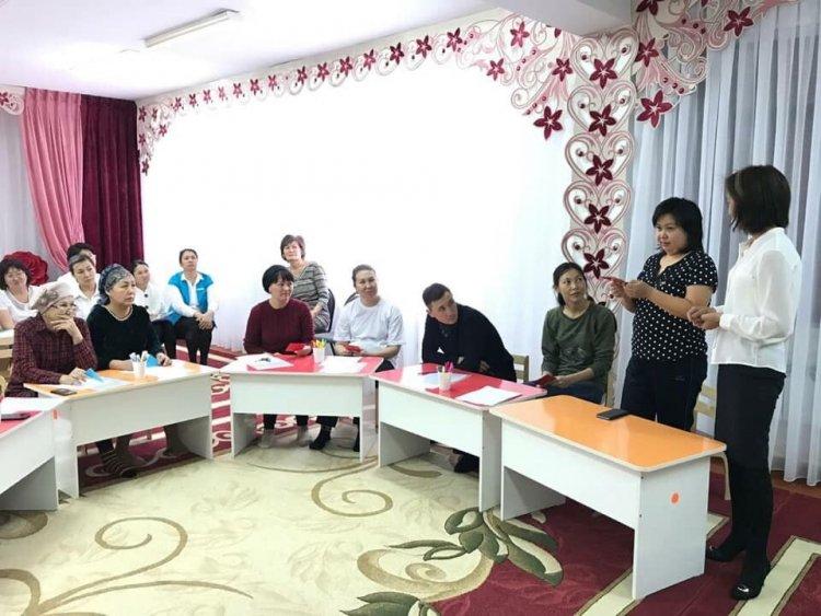 Ата-аналармен өткізілген семинар. Тақырыбы: «Ата- ананың отбасында логопедиялық тапсырмаларды орындаудағы логопедтік ұсыныстар»
