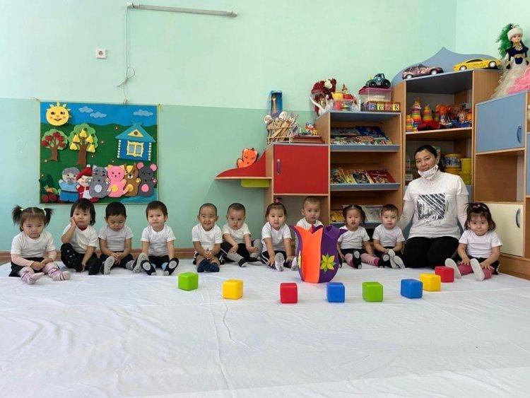 Таңғы жаттығулар І кіші топ бүлдіршіндері