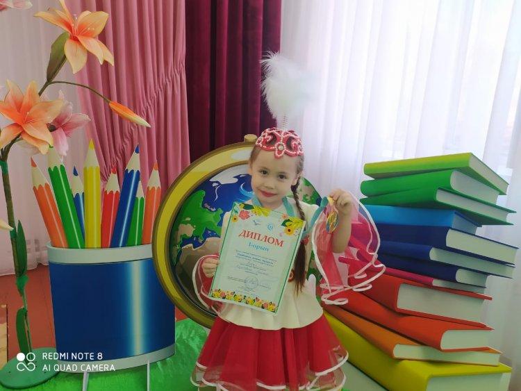 Рухани жаңғыру бағдарламасы аясында өткізілген "Көктемнің жарық жұлдызы" Республикалық өнер-білім байқауының жеңімпаздары