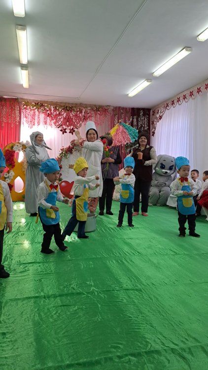№3 "Балауса" ортаңғы тобының 8 Наурыз мерекесіне арналған ертеңгілігі